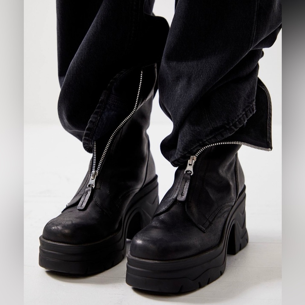 Free People Myles Front Zip Platform Leather Boots 6.5